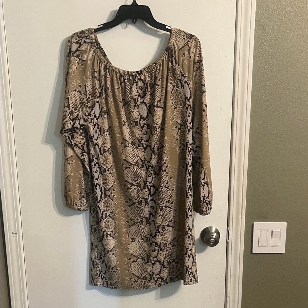 Michael Kors Tan Snake Print Long Sleeve Dress Size PS